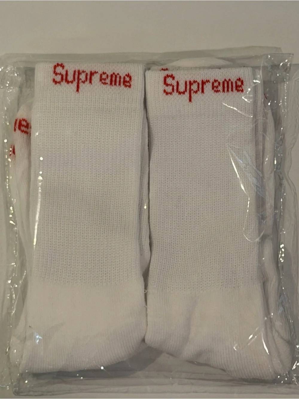Supreme socks White 2 Pairs FAST SHIPPING
